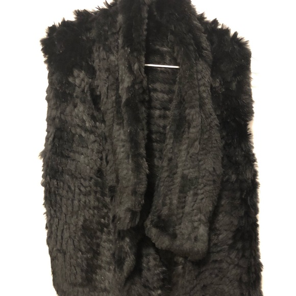 Love token carter genuine rabbit fur vest - Picture 2 of 4